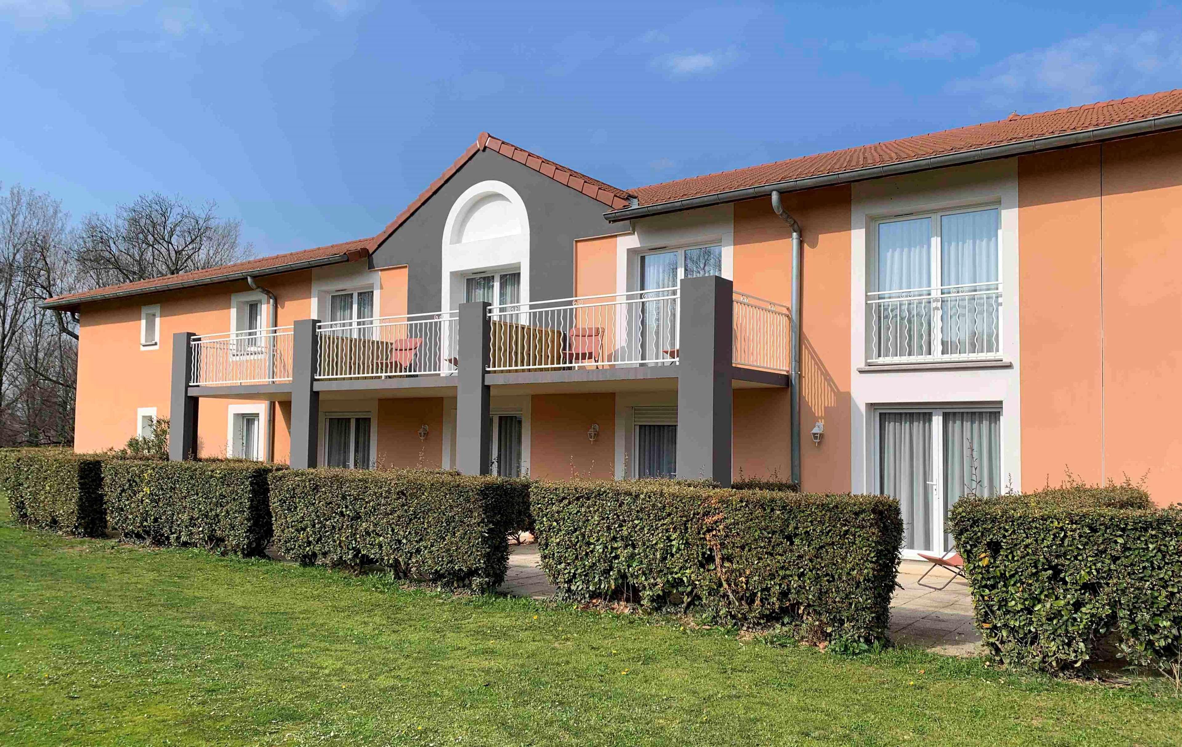 Best Western Golf D'Albon Exteriér fotografie