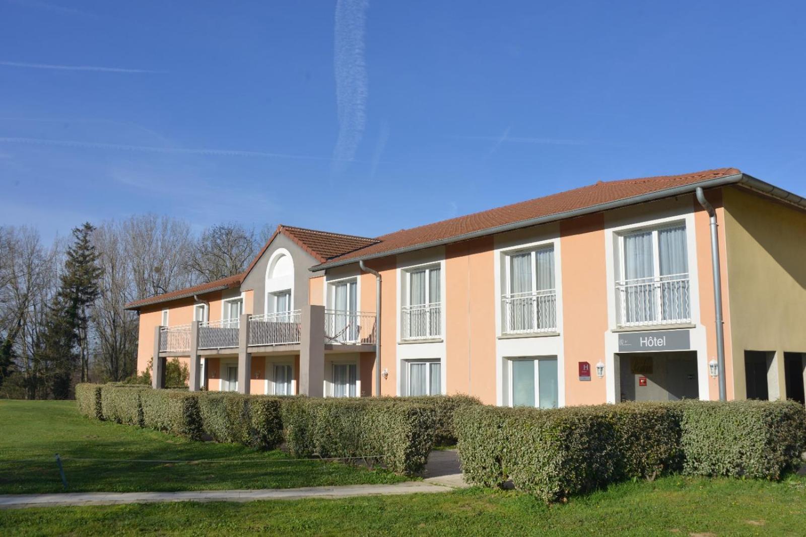 Best Western Golf D'Albon Exteriér fotografie