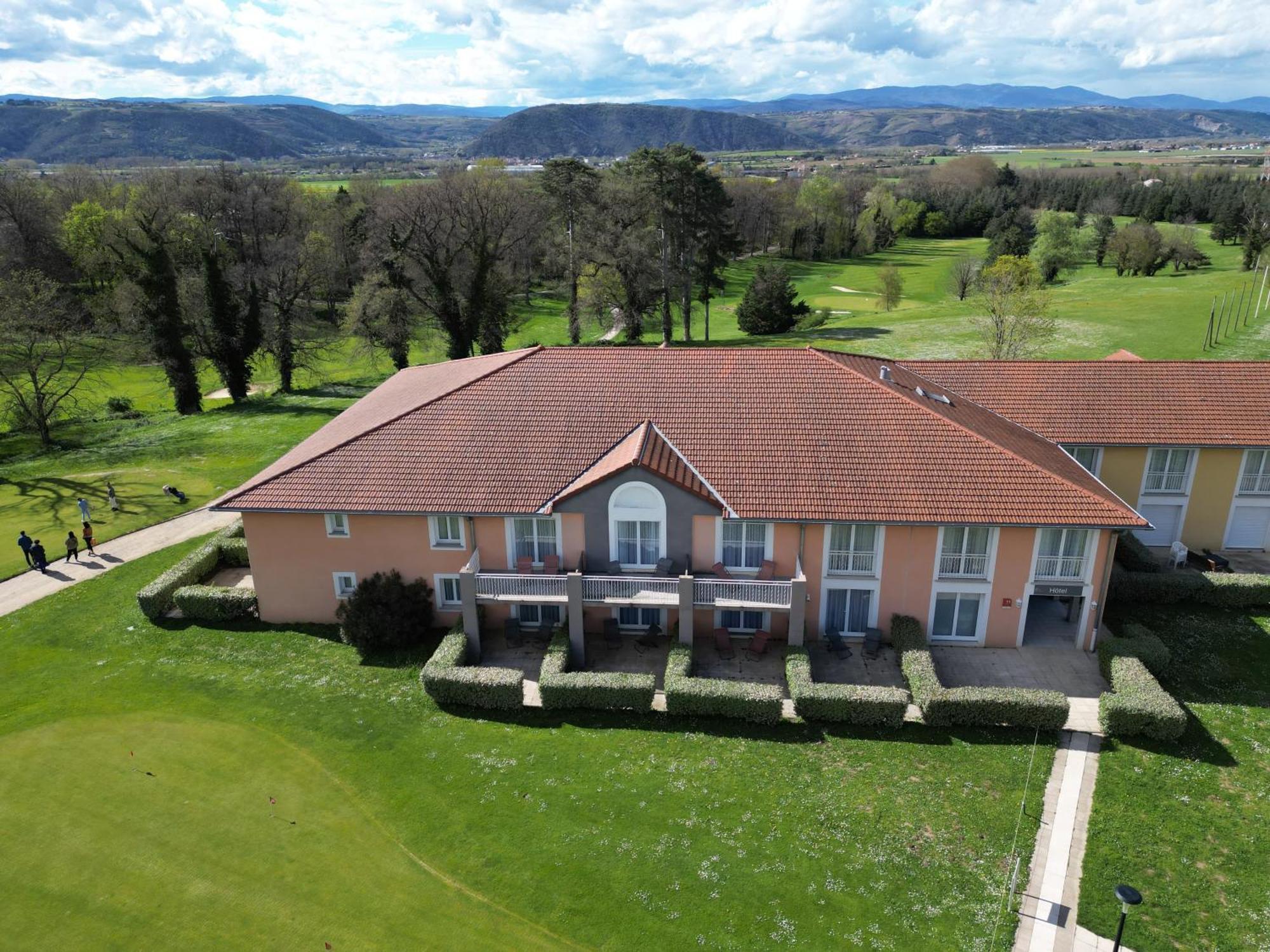 Best Western Golf D'Albon Exteriér fotografie