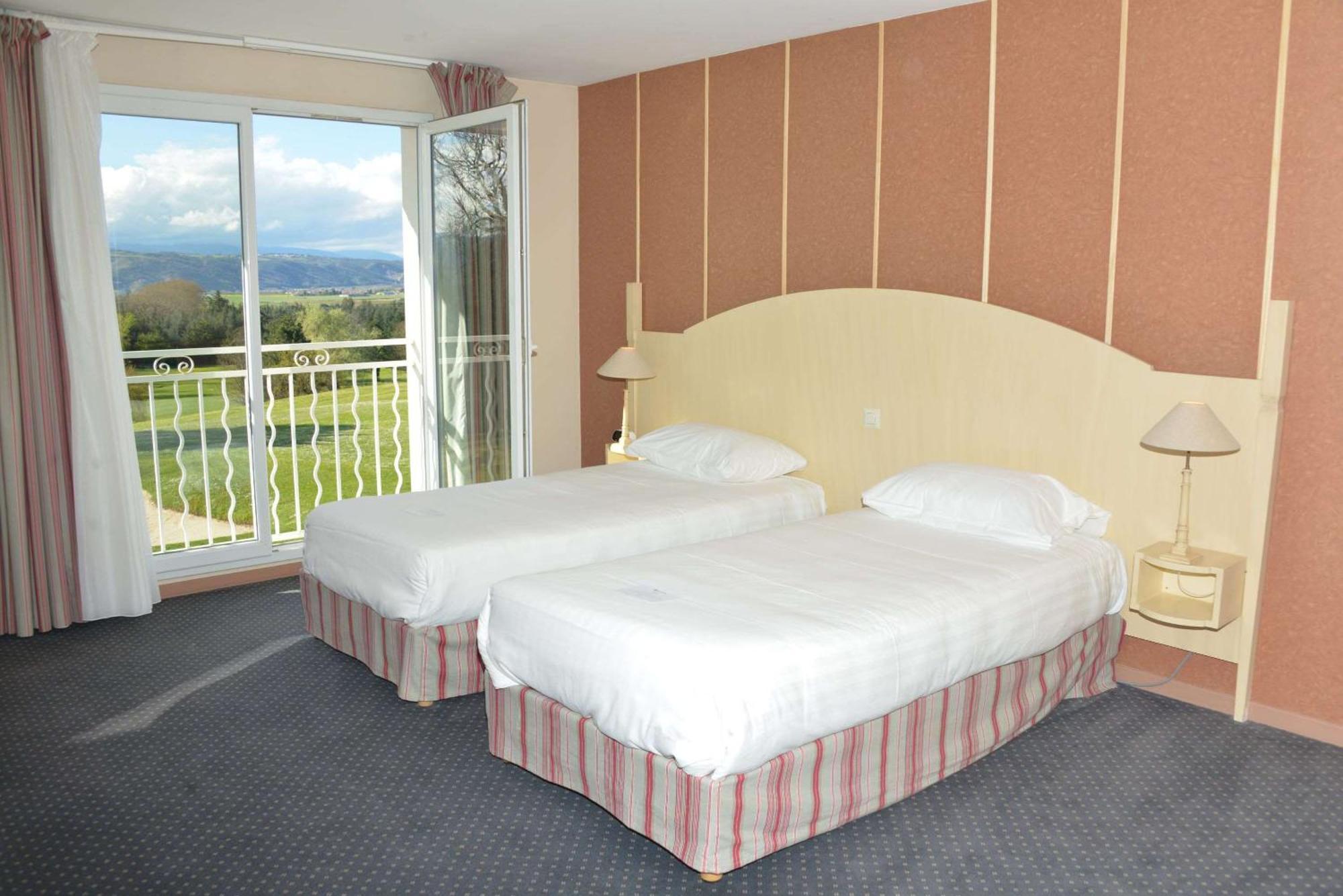 Best Western Golf D'Albon Exteriér fotografie