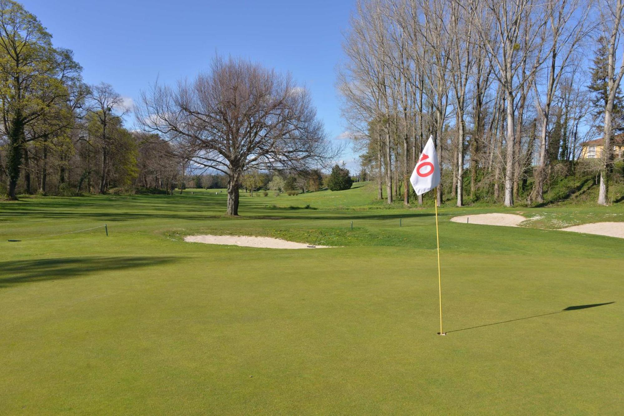 Best Western Golf D'Albon Exteriér fotografie