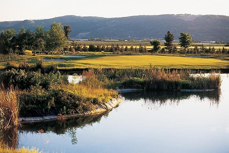 Best Western Golf D'Albon Exteriér fotografie